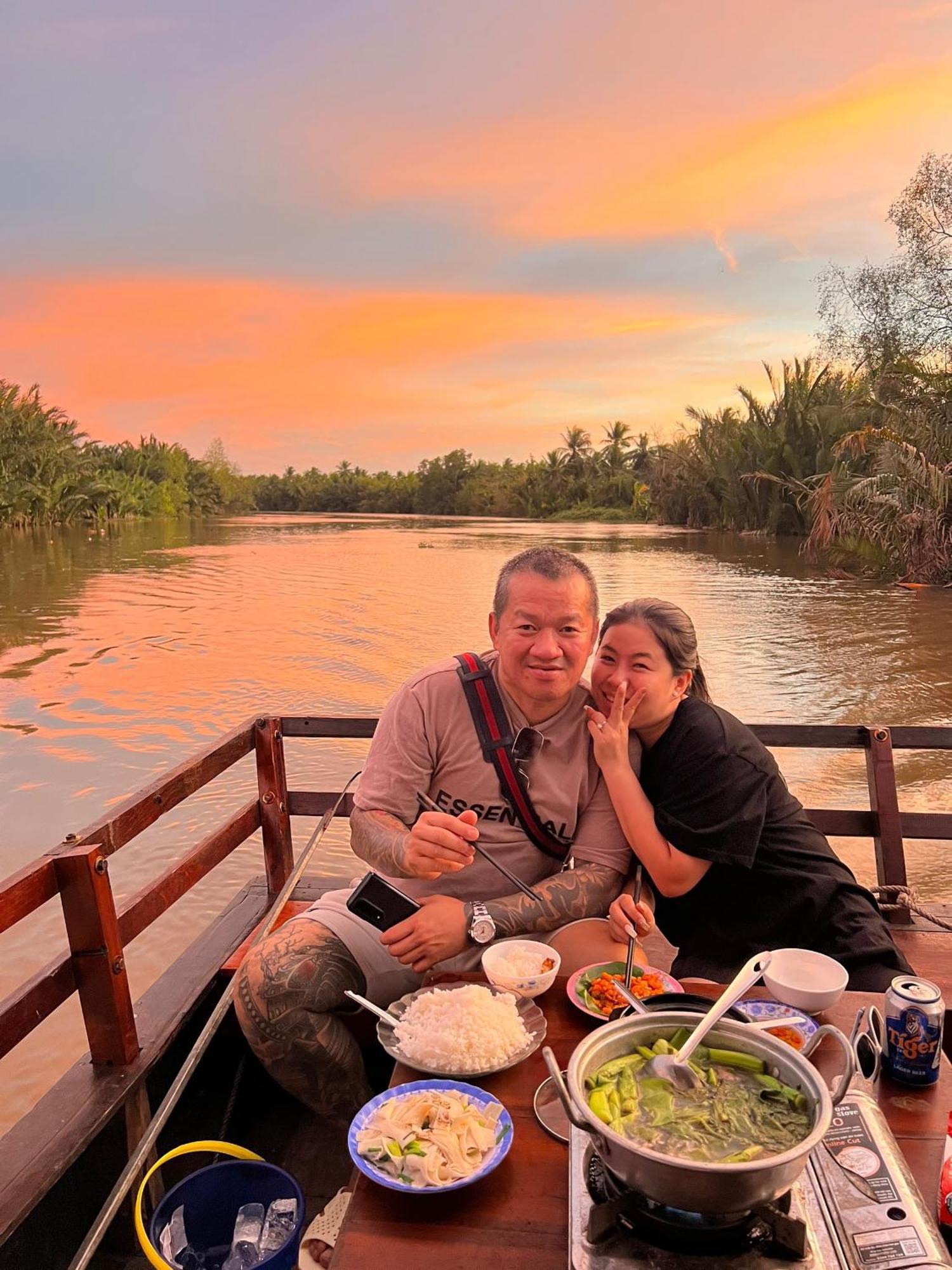 Hide Away Bungalows In Ben Tre City Eksteriør bilde