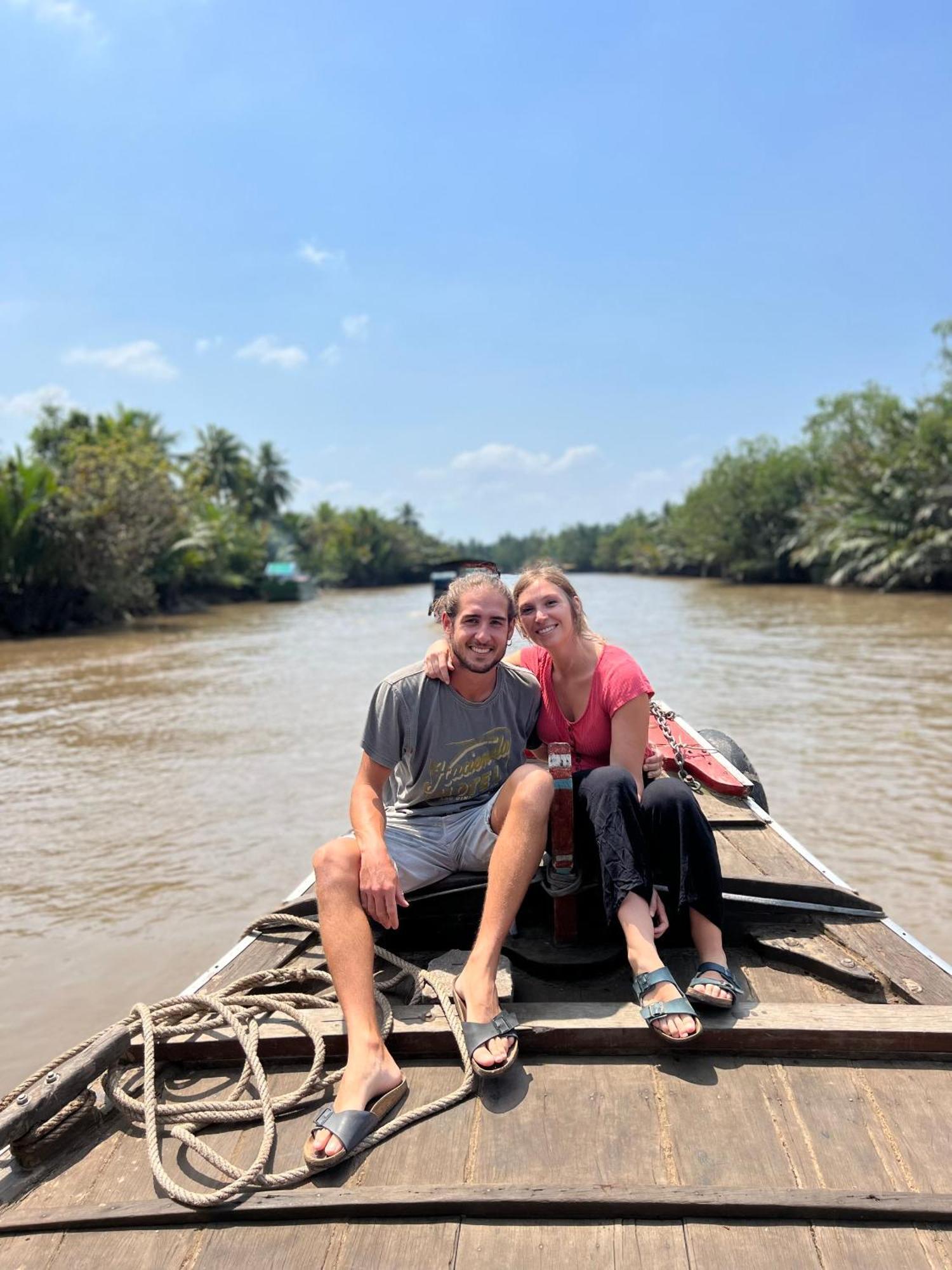Hide Away Bungalows In Ben Tre City Eksteriør bilde